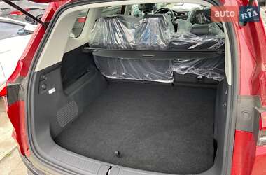 Внедорожник / Кроссовер Maxus Euniq 6 2021 в 