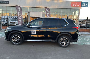 Позашляховик / Кросовер Maxus Euniq 6 2022 в 