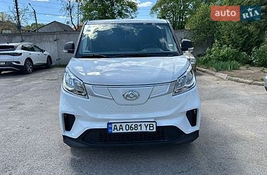 Вантажний фургон Maxus EV30L 2023 в Києві
