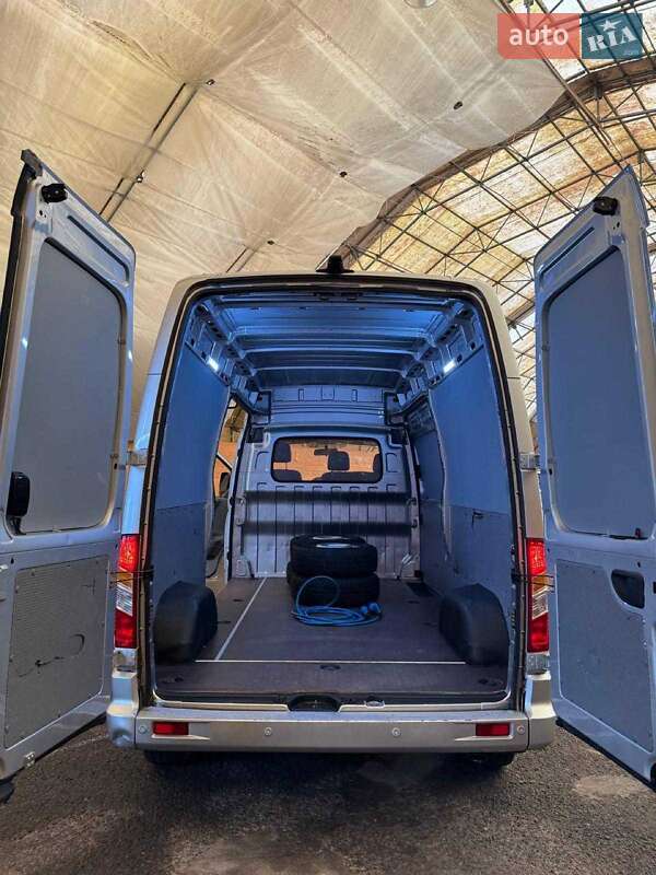 Грузовой фургон Maxus EV80 2019 в Киеве