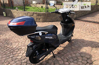 Макси-скутер Maxxter Falcon 2022 в 