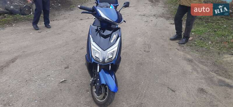Скутер Maxxter Falcon 2020 в 
