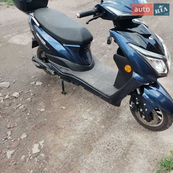 Скутер Maxxter Falcon 2022 в Прилуках