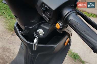 Скутер Maxxter Falcon 2022 в 