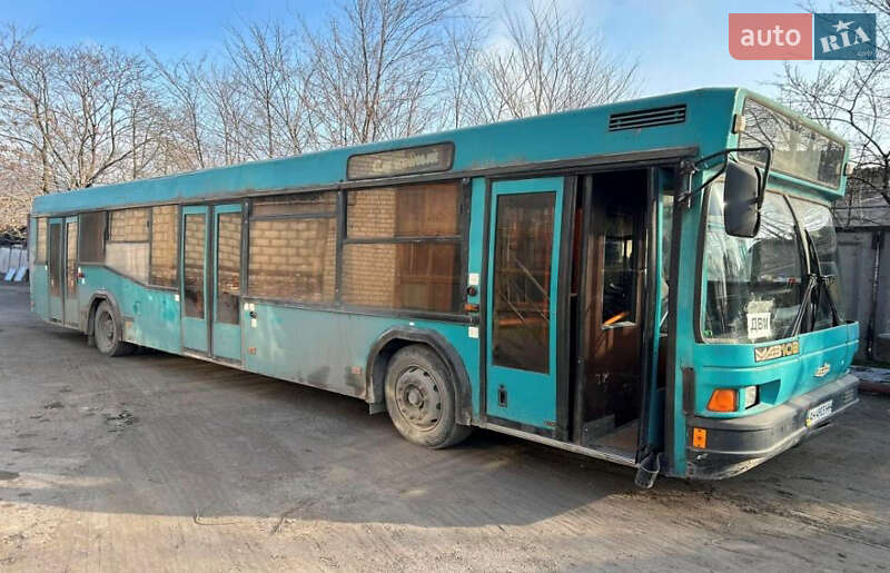 МАЗ 103 2006