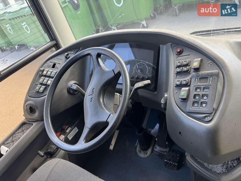 Туристический / Междугородний автобус МАЗ 206 2019 в Днепре