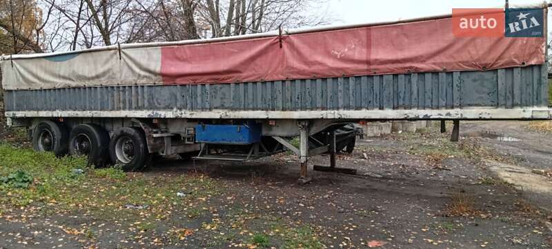 Зерновоз - полуприцеп МАЗ 5205 2002 в Носовке