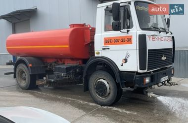 Поливомийна машина МАЗ 53371 2010 в Одесі