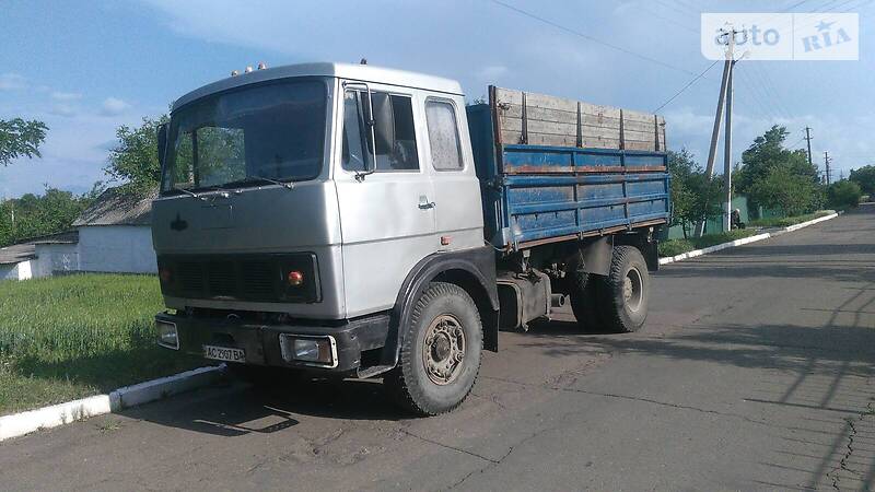 МАЗ 5337