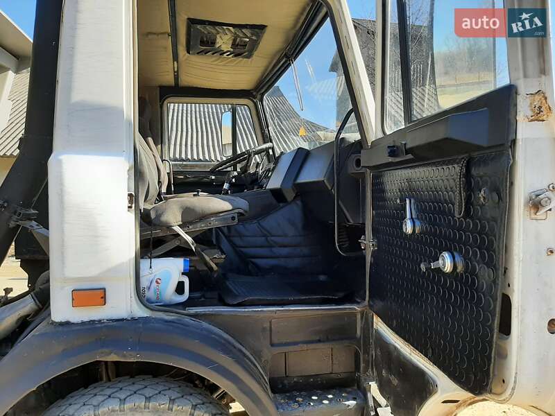Самосвал МАЗ 551605 2005 в Долине