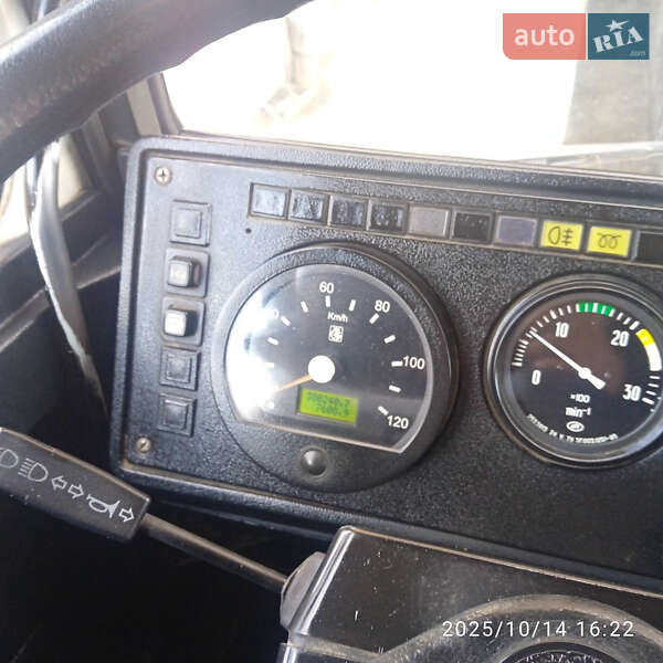 Самоскид МАЗ 555102 2008 в Городку