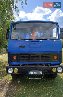 Самосвал МАЗ 5551 1992 в Хороле