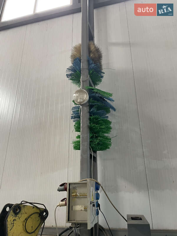 Пескоразбрасывающая машина МАЗ 5571 2009 в Одессе фото 16 Пескоразбрасывающая машина МАЗ 5571 2009 в Одессе