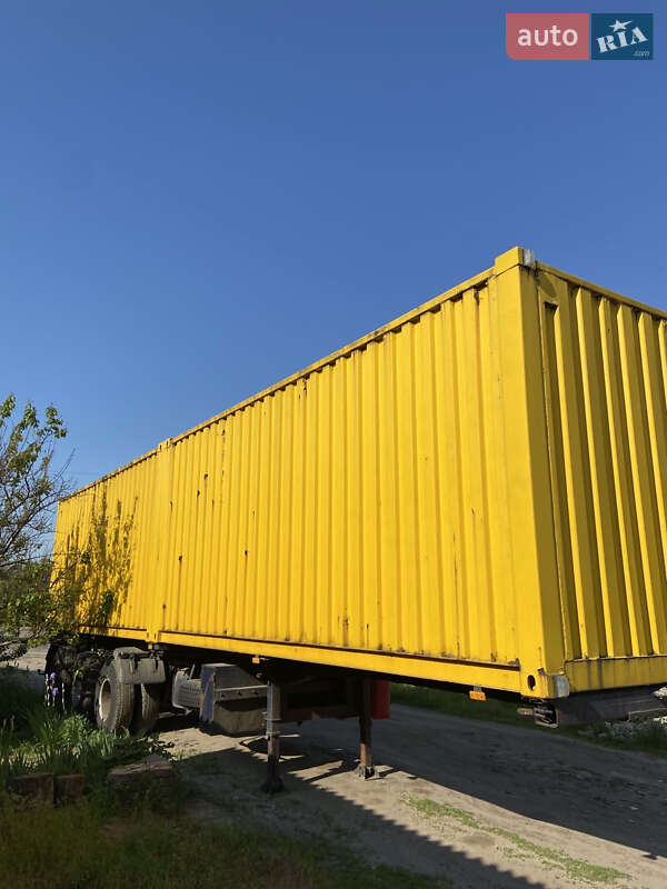 Контейнеровоз МАЗ 8132 2001 в Черкасах фото 5 Контейнеровоз МАЗ 8132 2001 в Черкасах
