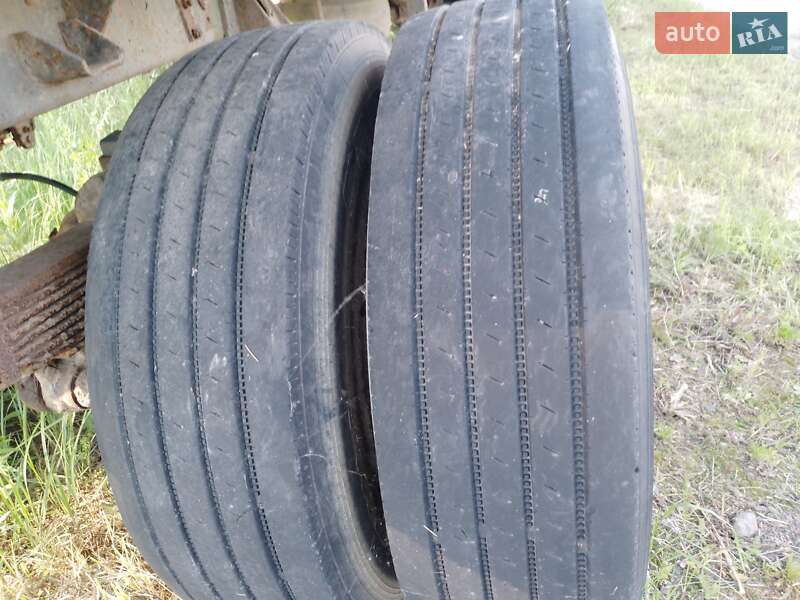 Бортовой полуприцеп МАЗ 8378 2000 в Хорошеве