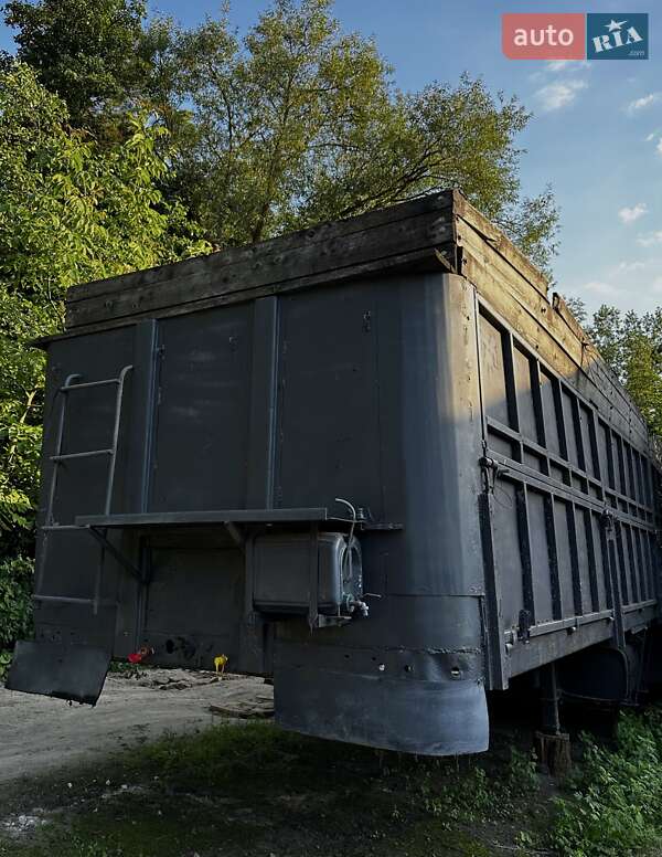 Бортовий напівпричіп МАЗ 93971 1989 в Андрушівці