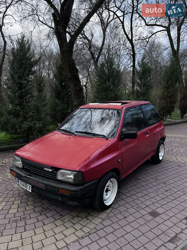 Хэтчбек Mazda 121 1988 в Запорожье