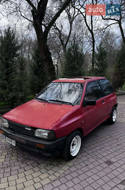 Хэтчбек Mazda 121 1988 в 