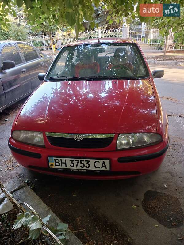 Mazda 121 1997