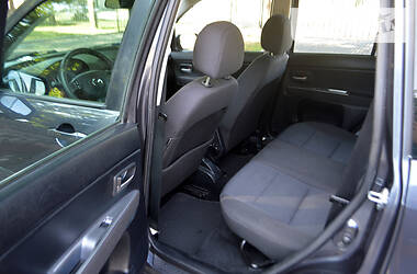 Хетчбек Mazda 2 2007 в 