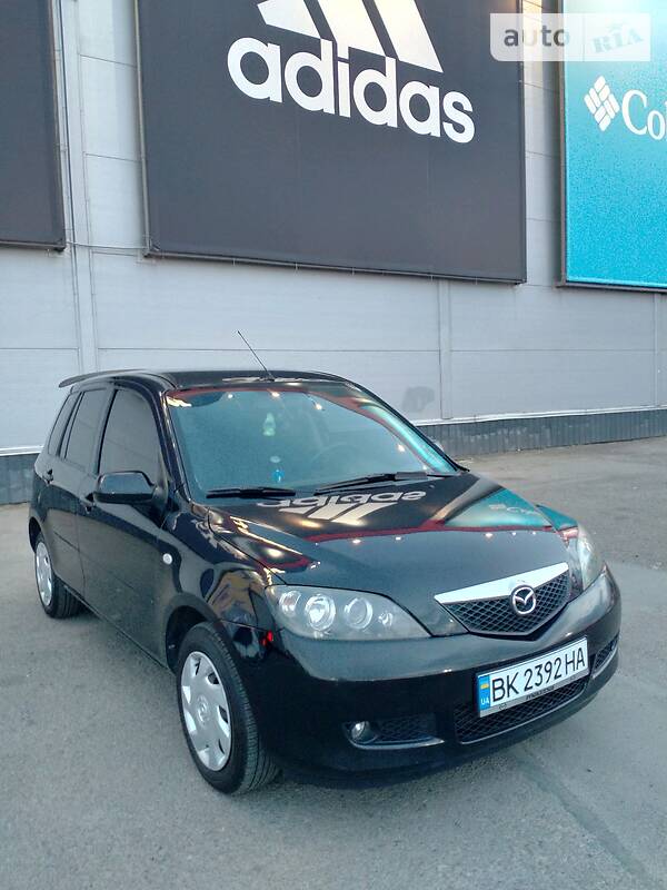 Хэтчбек Mazda 2 2006 в Ровно