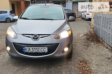 Хэтчбек Mazda 2 2013 в Киеве