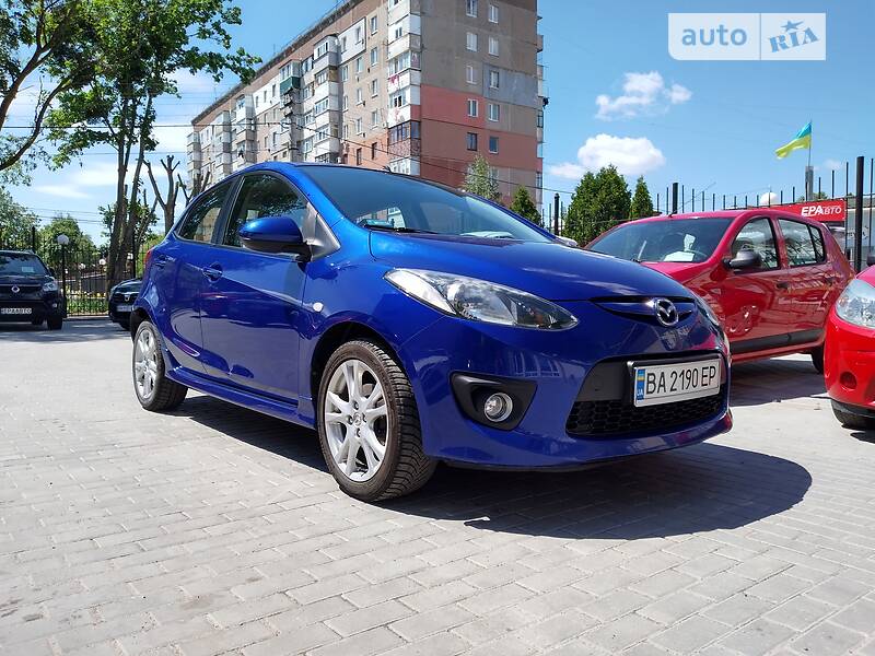 Хэтчбек Mazda 2 2008 в Знаменке