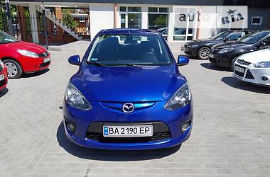 Хэтчбек Mazda 2 2008 в Знаменке