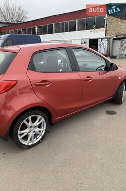 Хэтчбек Mazda 2 2007 в Житомире