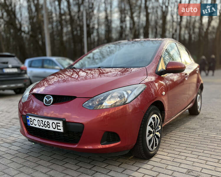 Хэтчбек Mazda 2 2008 в Киеве