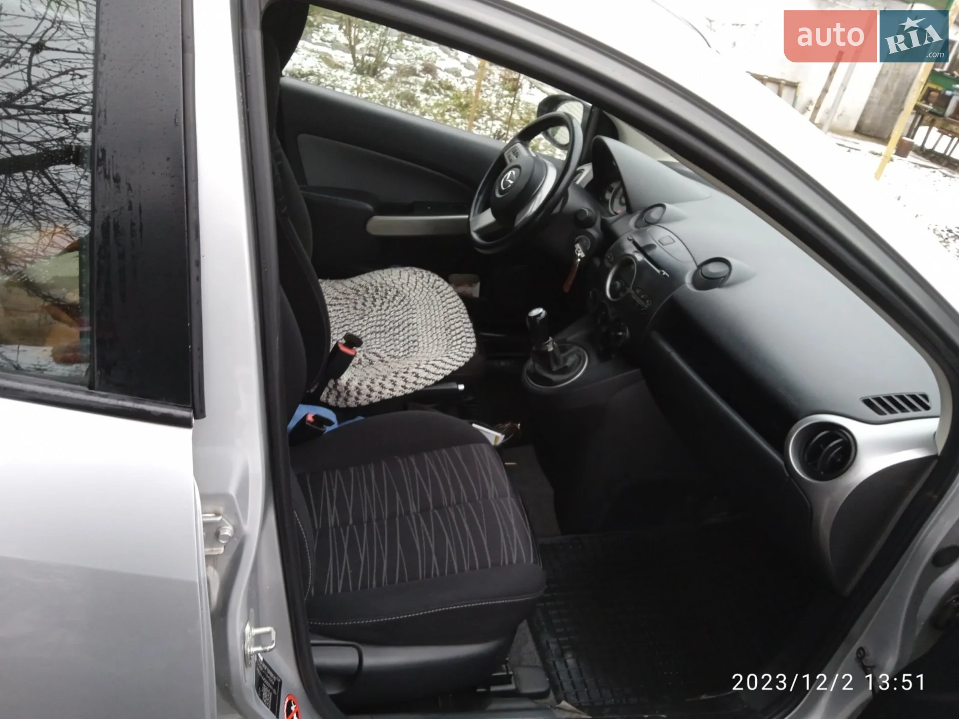 2010 Mazda 2 - мініатюра 6