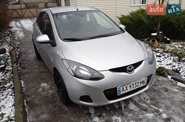 Хетчбек Mazda 2 2010 в Сахновщині