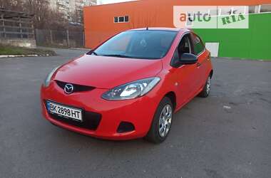 Хетчбек Mazda 2 2009 в Рівному