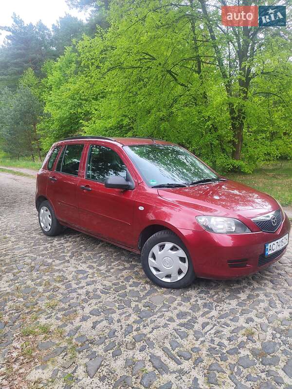 Хетчбек Mazda 2 2004 в Ковелі
