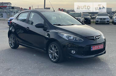 Хэтчбек Mazda 2 2010 в Киеве