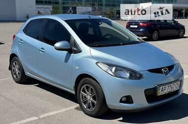 Хэтчбек Mazda 2 2008 в Запорожье