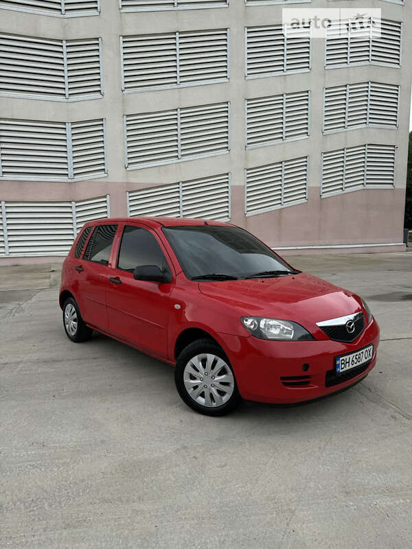 Хетчбек Mazda 2 2005 в Одесі