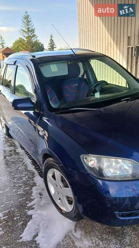 Хэтчбек Mazda 2 2004 в Сокирянах