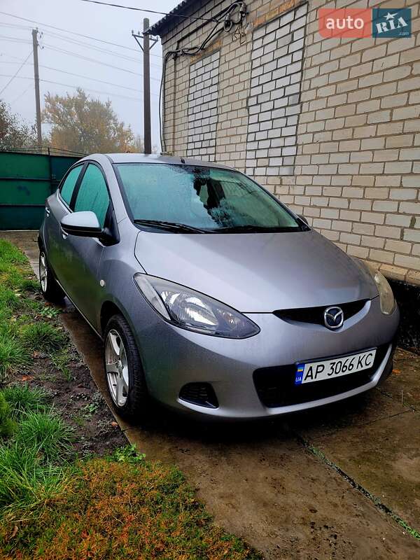 Mazda 2 2009