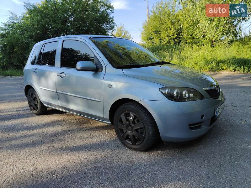 Хэтчбек Mazda 2 2007 в Рава-Русской