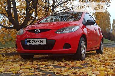 Хетчбек Mazda 2 2009 в Рівному