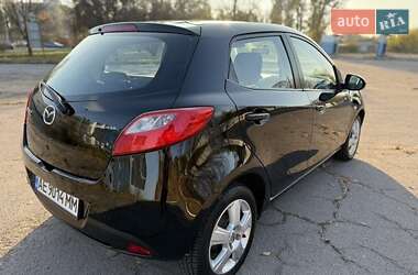 Хэтчбек Mazda 2 2008 в Днепре