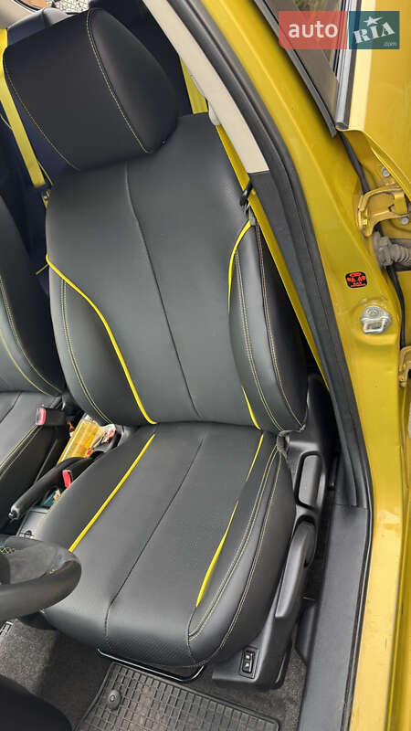 Хетчбек Mazda 2 2008 в Мукачевому