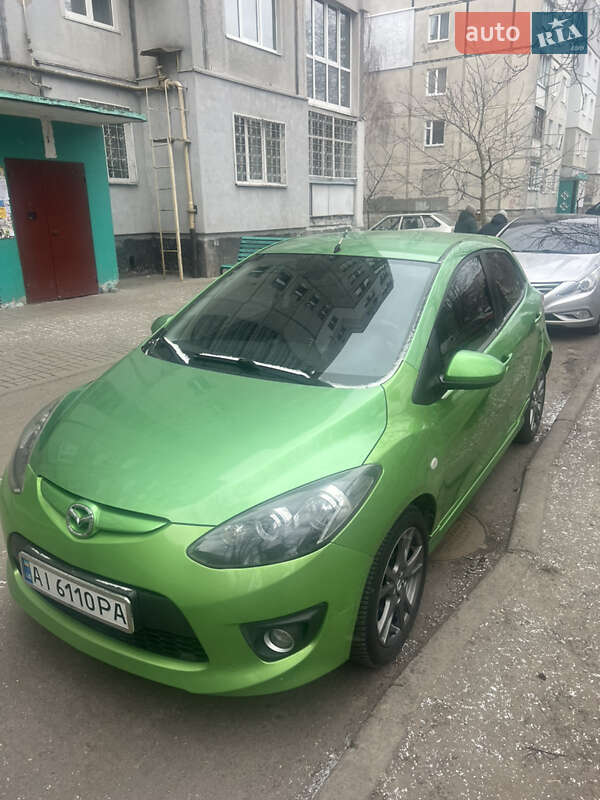 Хэтчбек Mazda 2 2009 в Белой Церкви