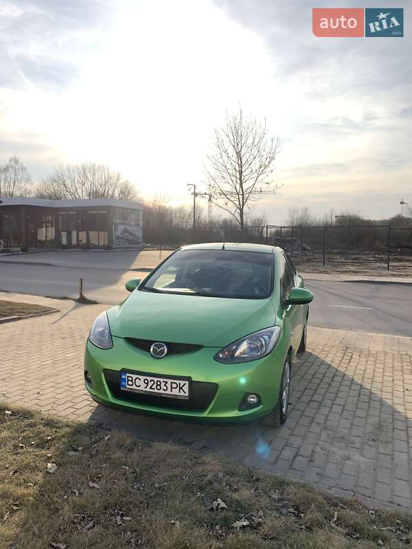 Хэтчбек Mazda 2 2008 в Львове