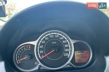 Хэтчбек Mazda 2 2012 в Запорожье