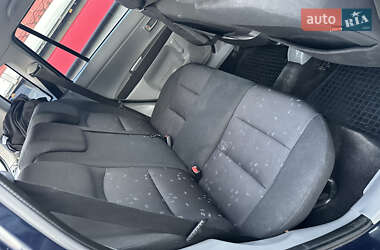 Хетчбек Mazda 2 2004 в 