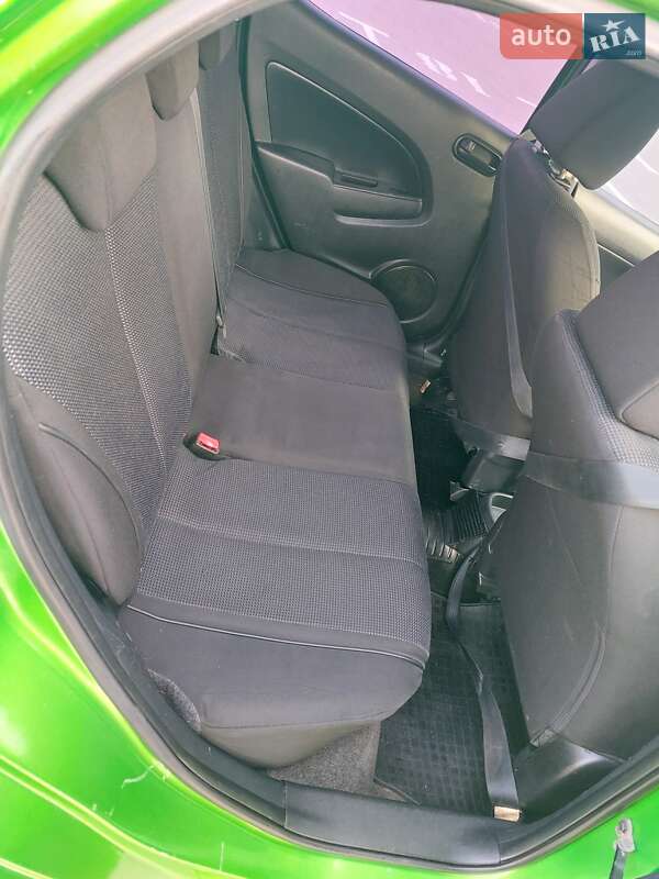 Хетчбек Mazda 2 2009 в Києві