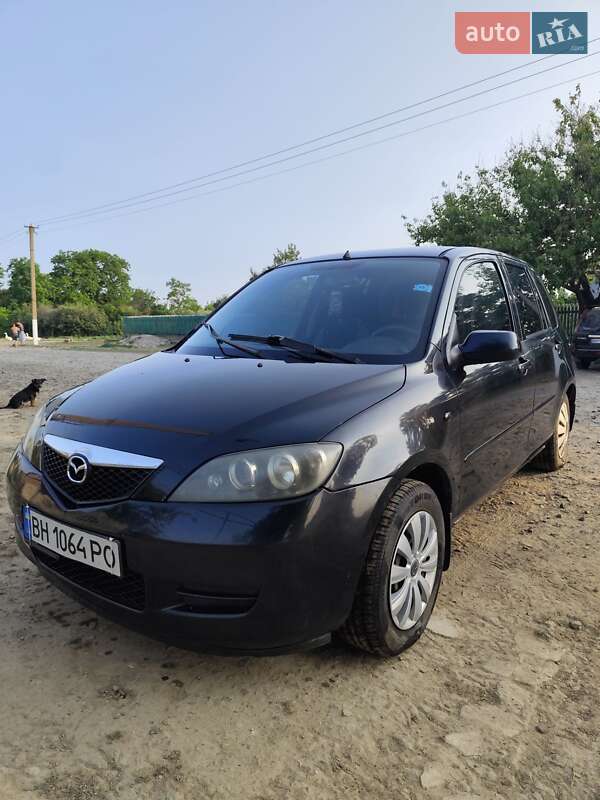 Хетчбек Mazda 2 2006 в Тарутиному