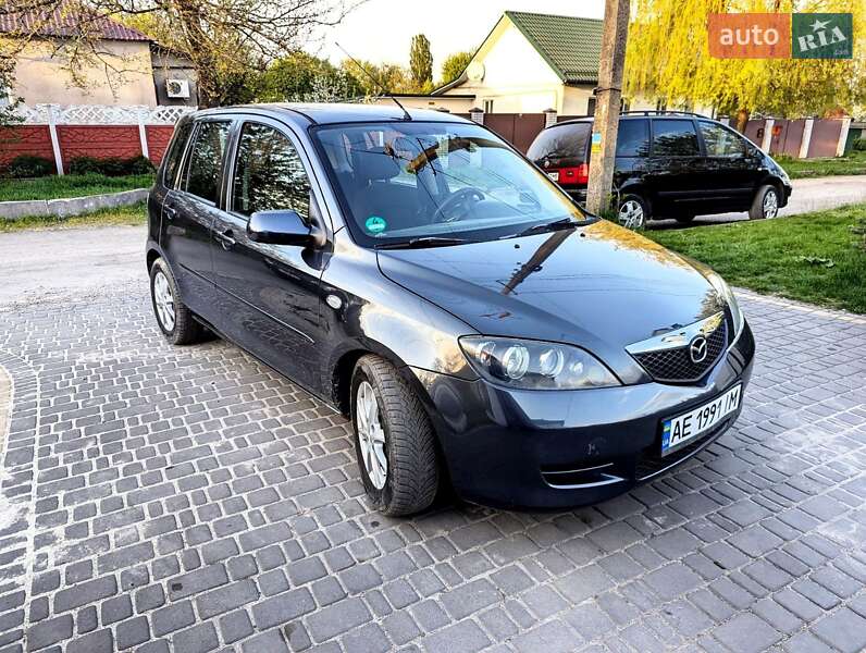 Хетчбек Mazda 2 2007 в Кам'янському